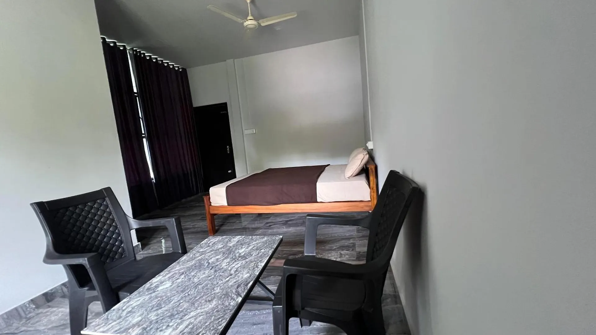 Nest Homes Nilambūr 0*,  Indie
